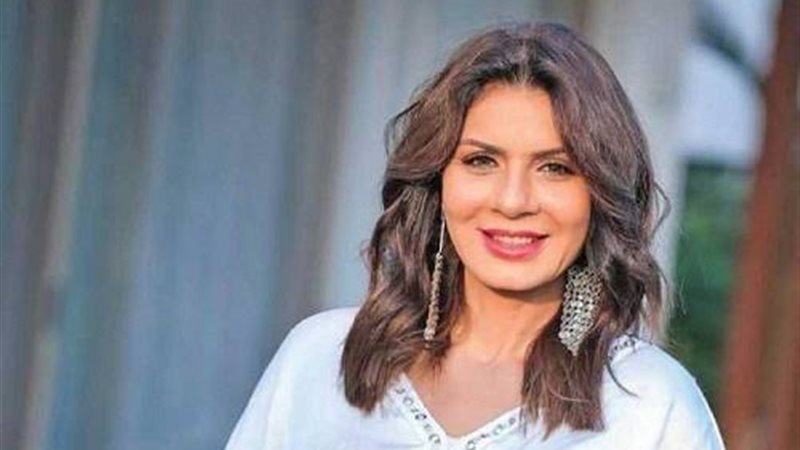 نجلاء بدر: محمد منير تركني قبل زواجنا بـ6 أيام دون تفسير